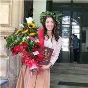 Salve, sono una laureata magistrale in matematica e sono disponibile per lezioni private sia per scuola superiore che per le medie